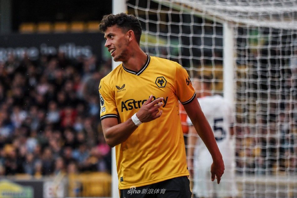 备受期待的 备受期待的