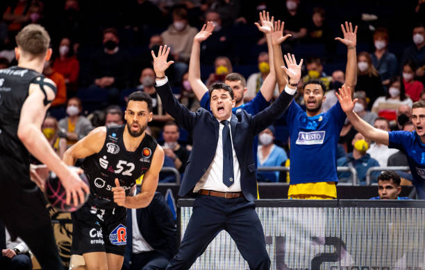 阵容完整度 阵容完整度